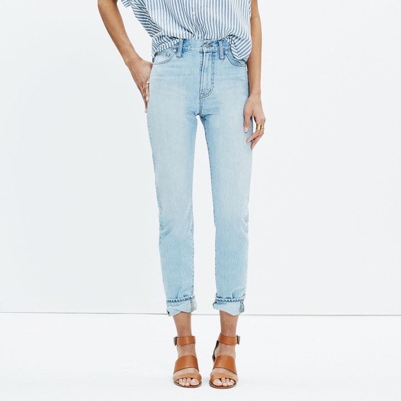Madewell Perfect Summer Jean Ankle Mom Jean in Fitzgerald Wash. - Picture 2 of 10